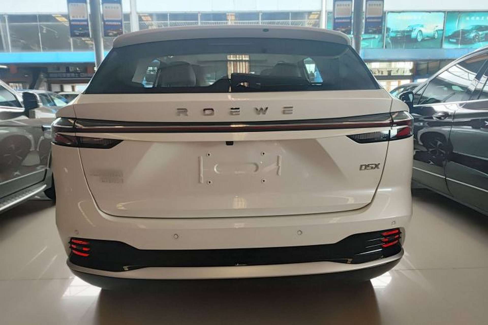 Used Roewe D5X DMH 2024 135 Tech Edition Exterior 4