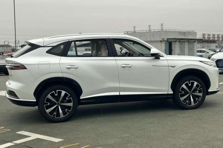 Used Roewe D5X DMH 2024 135 Tech Edition Exterior 4