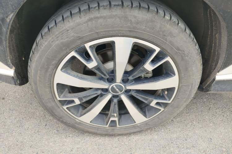Used Roewe D5X DMH 2024 135 Tech Edition Exterior 5