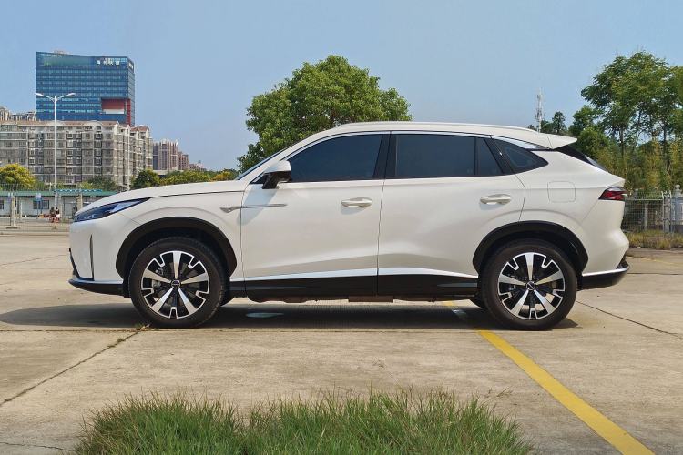 Used Roewe D5X DMH 2024 135 Tech Edition Exterior 5