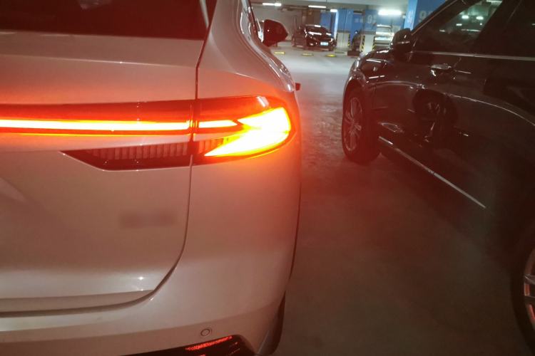 Used Roewe D5X DMH 2024 135 Tech Edition Exterior 6