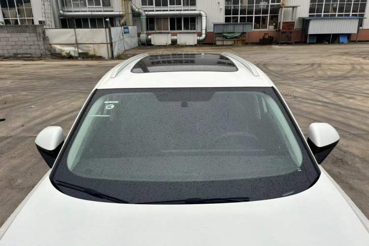 Used Roewe D5X DMH 2024 135 Flagship Edition Exterior 9