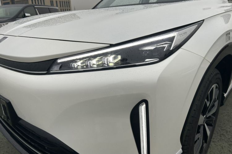 Used Roewe D5X DMH 2024 135 Tech Edition Exterior 9