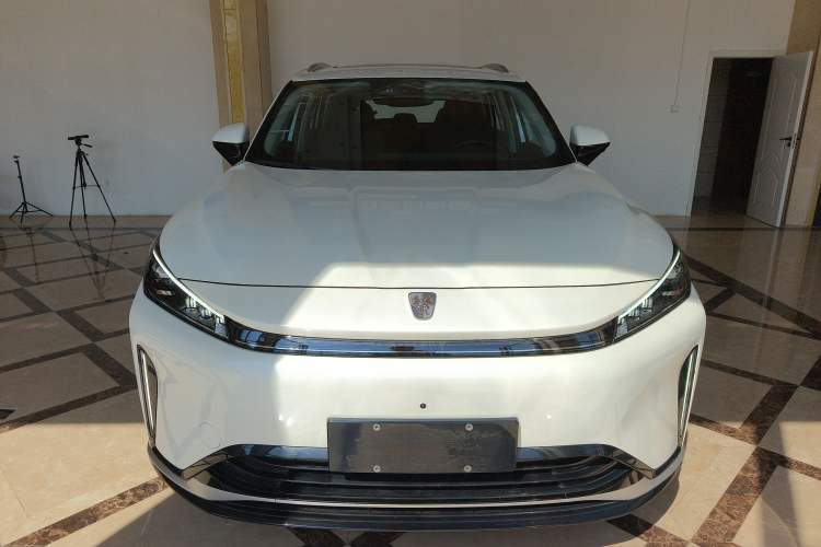 Used Roewe D5X DMH 2024 135 Tech Edition Front