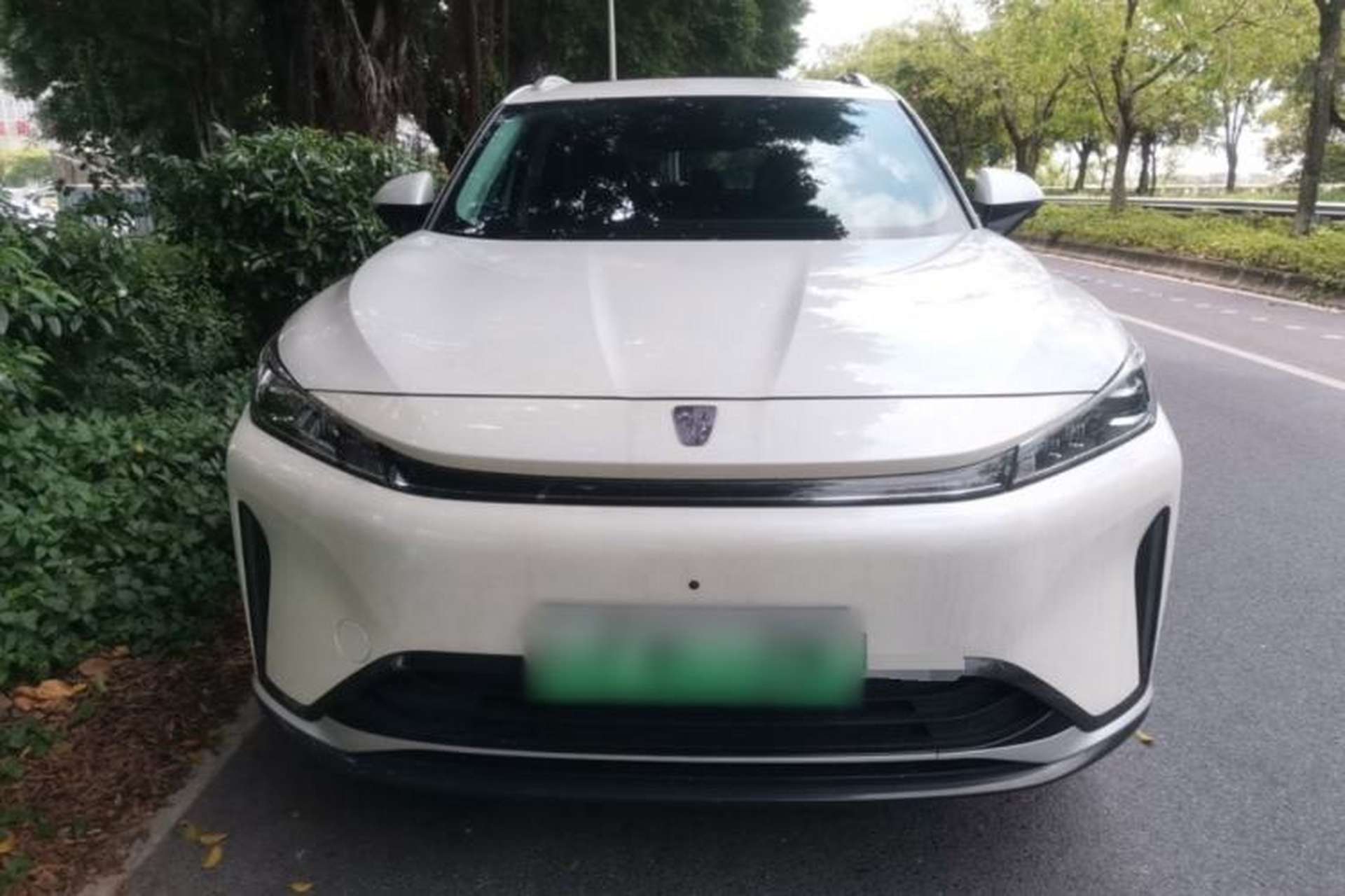 Used Roewe D5X DMH 2024 135 Tech Edition Front