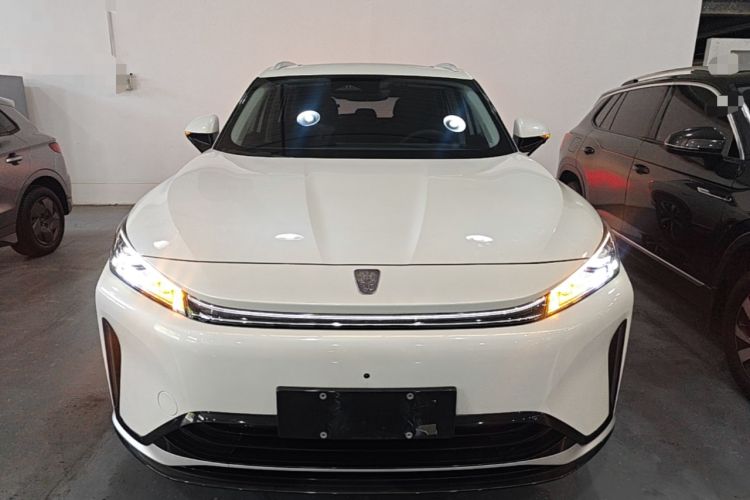 Used Roewe D5X DMH 2024 135 Tech Edition Front