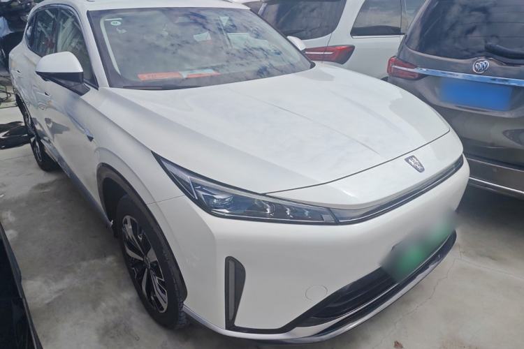 Used Roewe D5X DMH 2024 135 Tech Edition Front Right 45 Deg