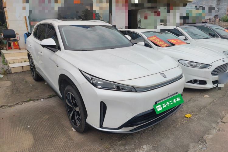 Used Roewe D5X DMH 2024 135 Tech Edition Front Right 45 Deg