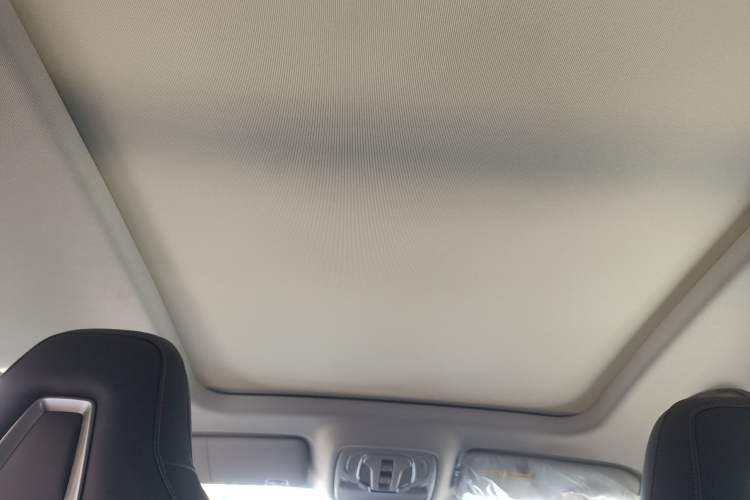 Used Roewe D5X DMH 2024 135 Tech Edition Headliner