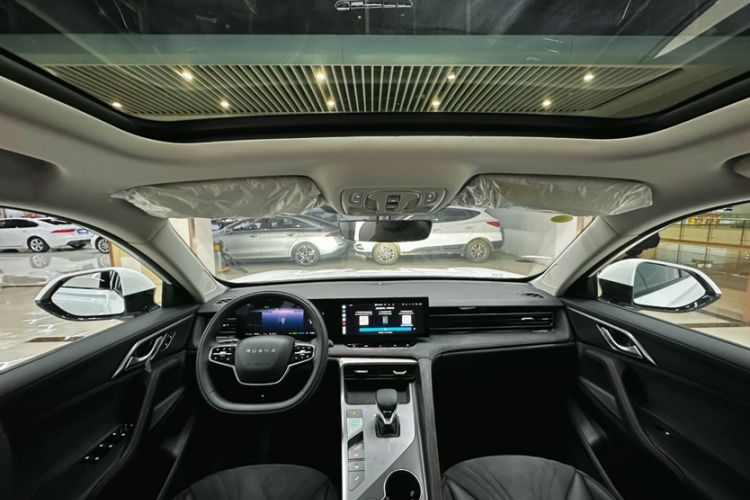 Used Roewe D5X DMH 2024 135 Flagship Edition Headliner