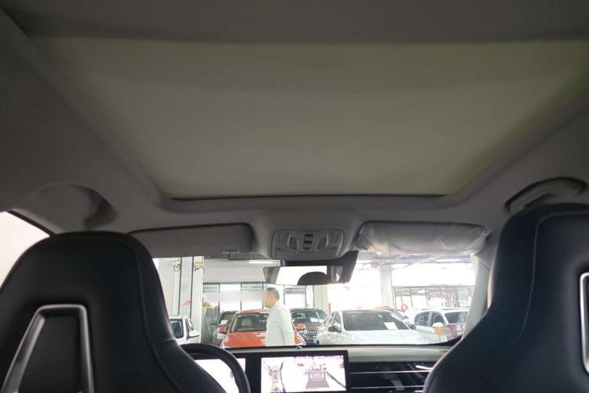 Used Roewe D5X DMH 2024 135 Tech Edition Headliner