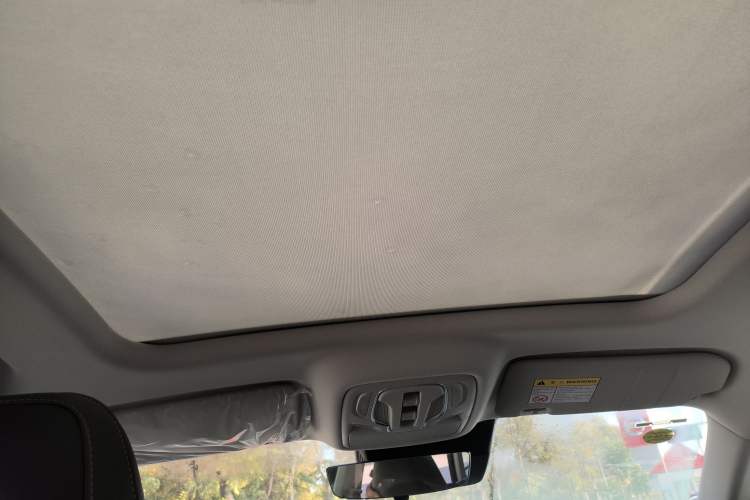 Used Roewe D5X DMH 2024 135 Tech Edition Headliner