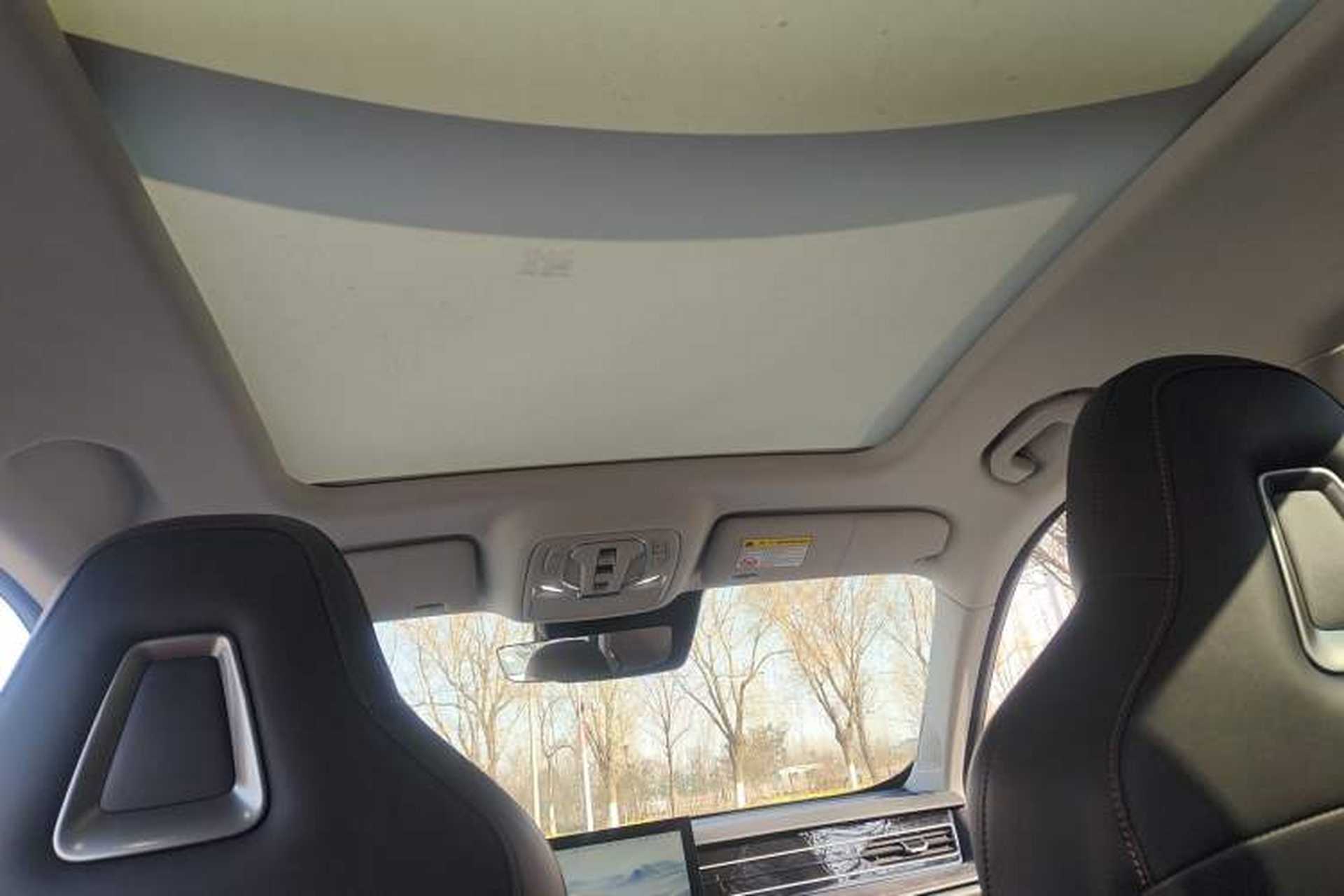 Used Roewe D5X DMH 2024 135 Tech Edition Headliner