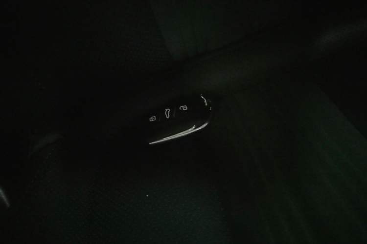 Used Roewe D5X DMH 2024 135 Flagship Edition Interior 1