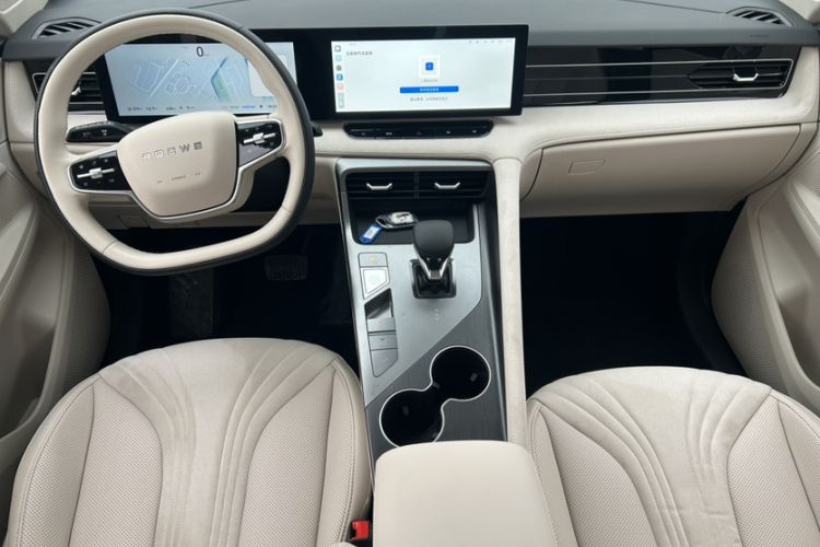 Used Roewe D5X DMH 2024 135 Tech Edition Interior 1