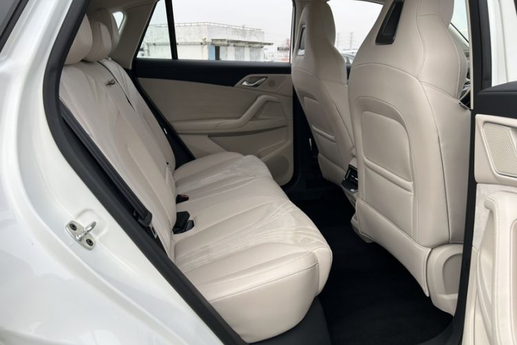 Used Roewe D5X DMH 2024 135 Tech Edition Interior 10