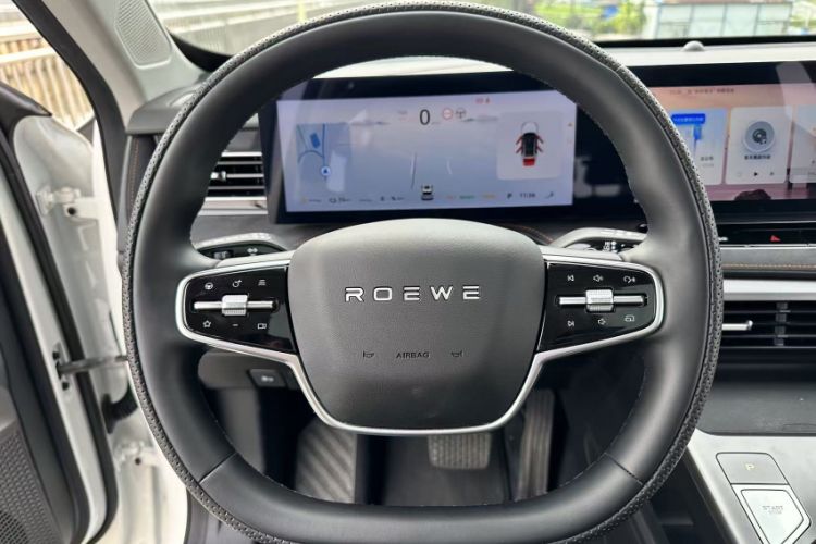 Used Roewe D5X DMH 2024 135 Tech Edition Interior 13