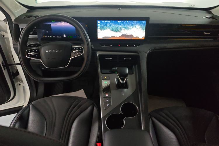 Used Roewe D5X DMH 2024 135 Tech Edition Interior 2