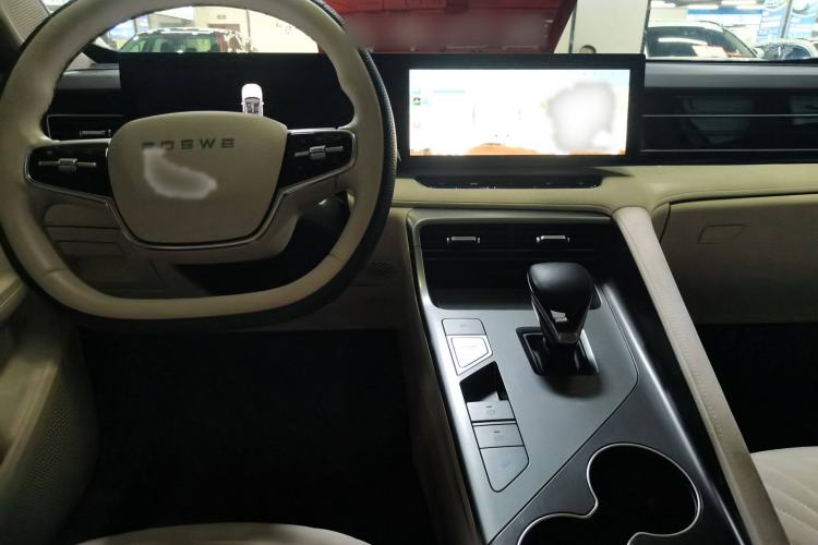 Used Roewe D5X DMH 2024 135 Tech Edition Interior 3