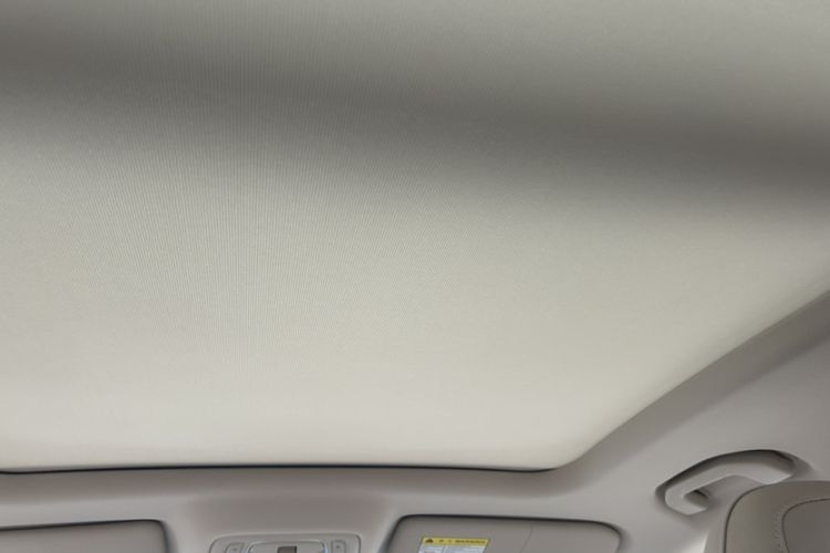 Used Roewe D5X DMH 2024 135 Tech Edition Interior 4