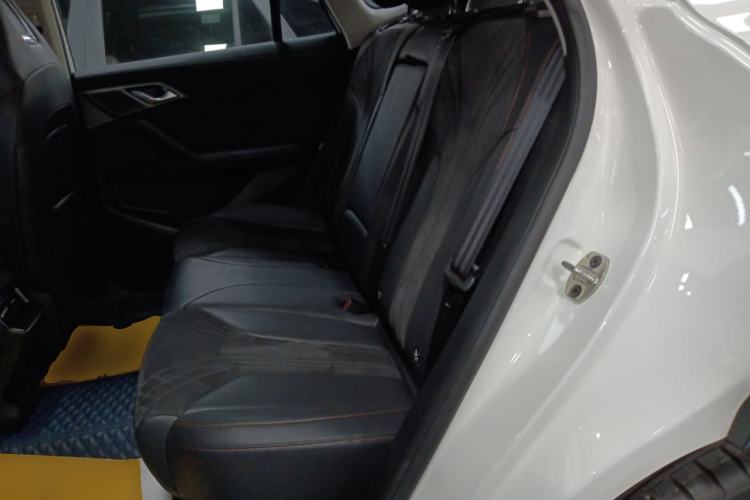 Used Roewe D5X DMH 2024 135 Tech Edition Interior 4