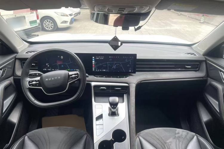 Used Roewe D5X DMH 2024 135 Tech Edition Interior 5