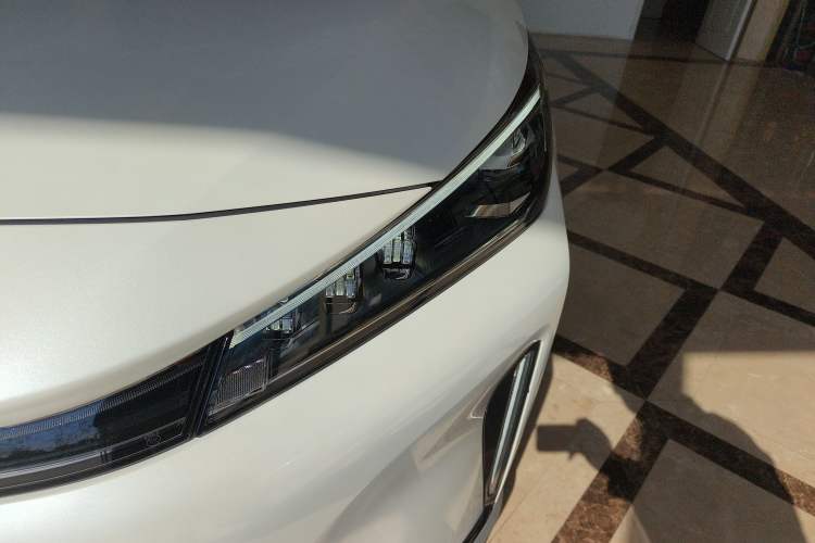 Used Roewe D5X DMH 2024 135 Tech Edition Left Front Headlight