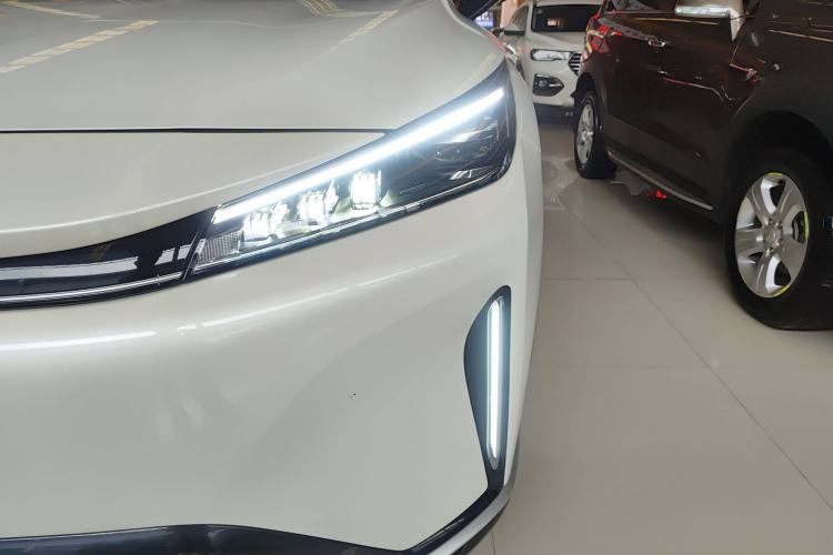 Used Roewe D5X DMH 2024 135 Tech Edition Left Front Headlight
