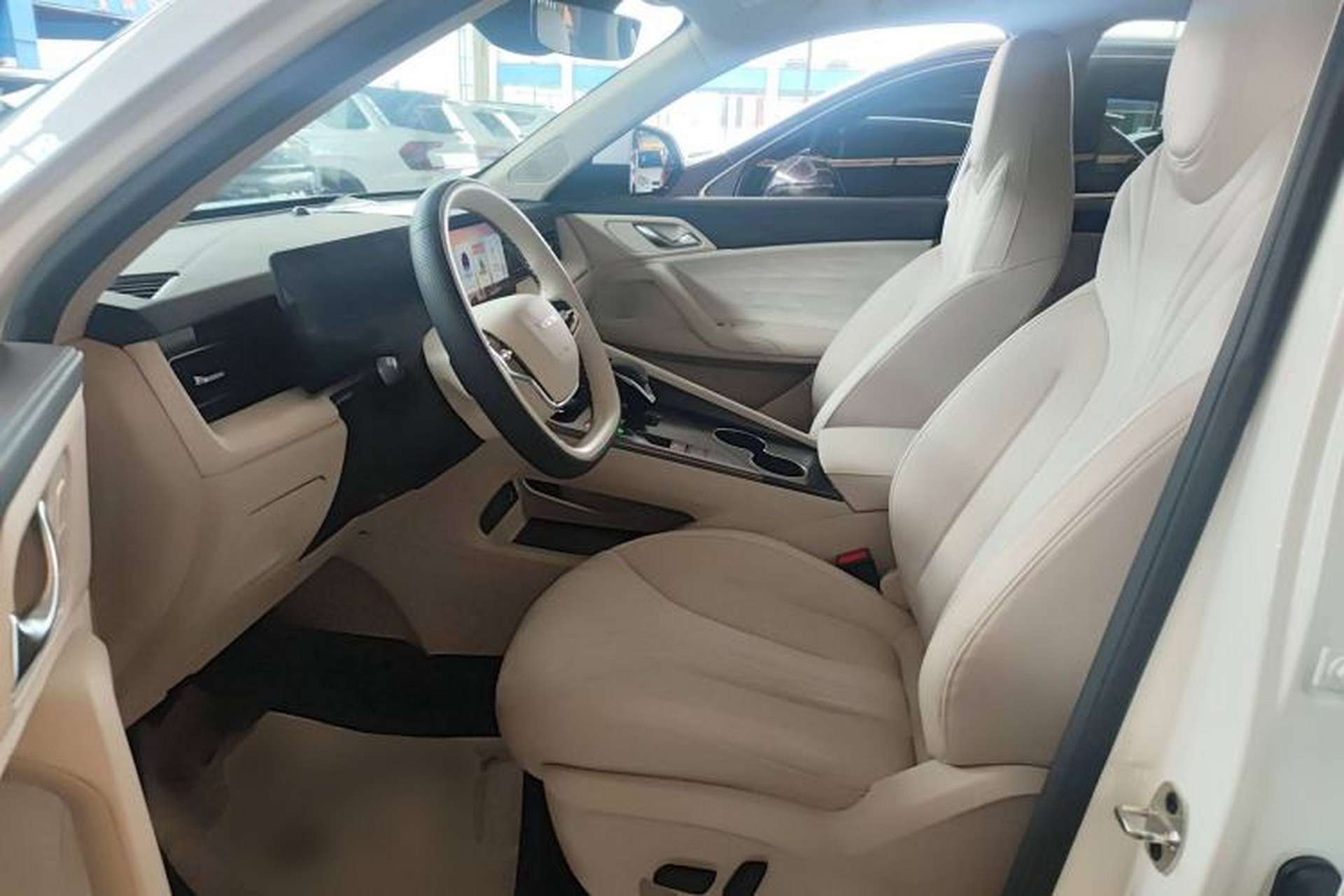 Used Roewe D5X DMH 2024 135 Tech Edition Left Front Seat