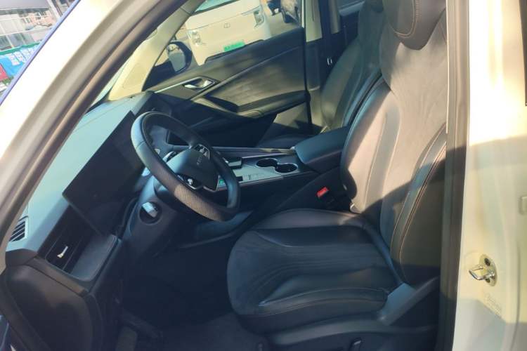 Used Roewe D5X DMH 2024 135 Tech Edition Left Front Seat