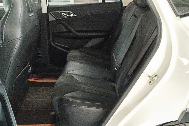 Used Roewe D5X DMH 2024 135 Tech Edition Left Rear Seat