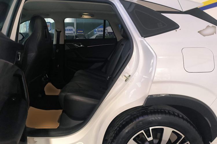 Used Roewe D5X DMH 2024 135 Tech Edition Left Rear Seat