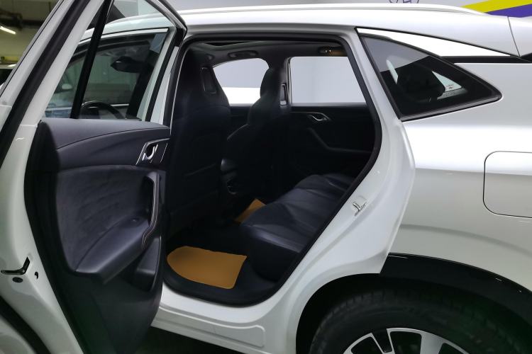 Used Roewe D5X DMH 2024 135 Tech Edition Left Rear Seat