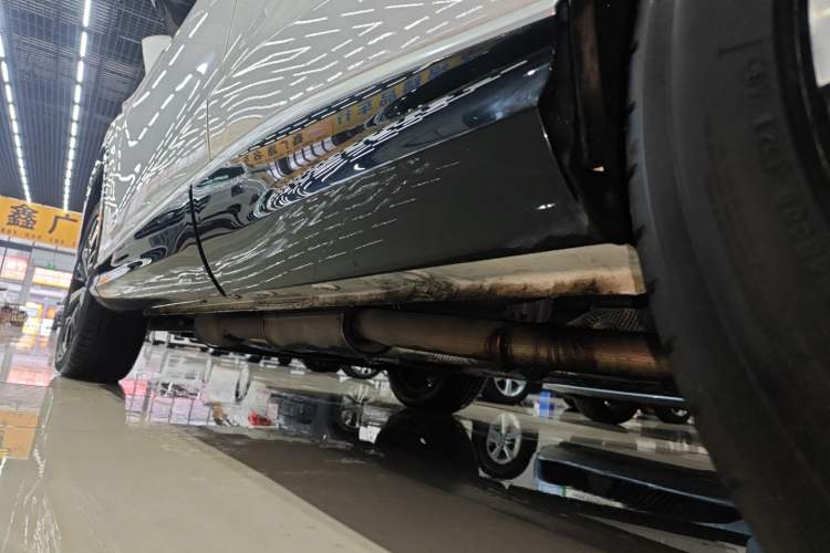 Used Roewe D5X DMH 2024 135 Tech Edition Left Side Sill