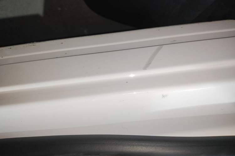 Used Roewe D5X DMH 2024 135 Luxury Edition Left Side Sill