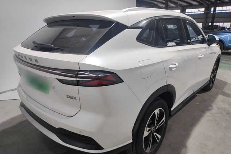 Used Roewe D5X DMH 2024 135 Luxury Edition Rear Right 45 Deg
