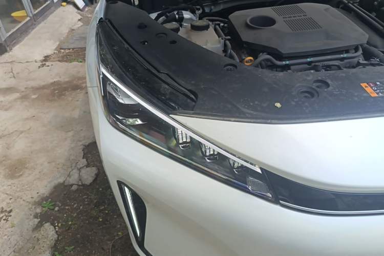 Used Roewe D5X DMH 2024 135 Luxury Edition Right Front Headlight