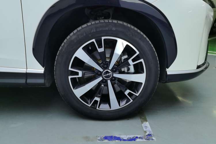Used Roewe D5X DMH 2024 135 Tech Edition Right Front Wheel Hub