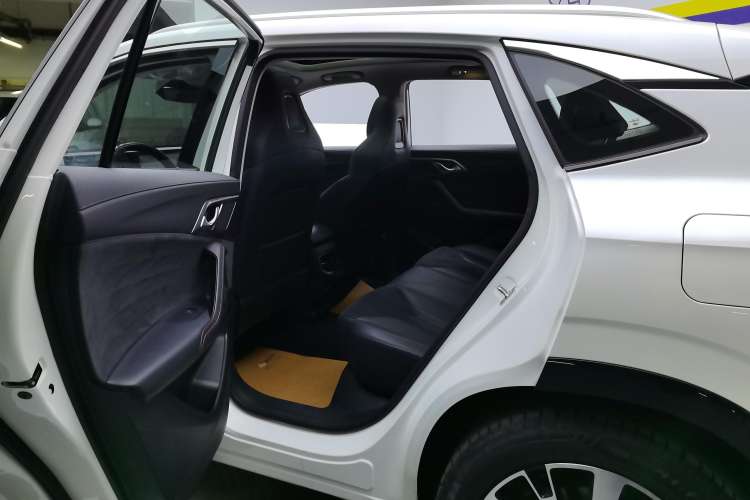 Used Roewe D5X DMH 2024 135 Tech Edition Right Rear Seat