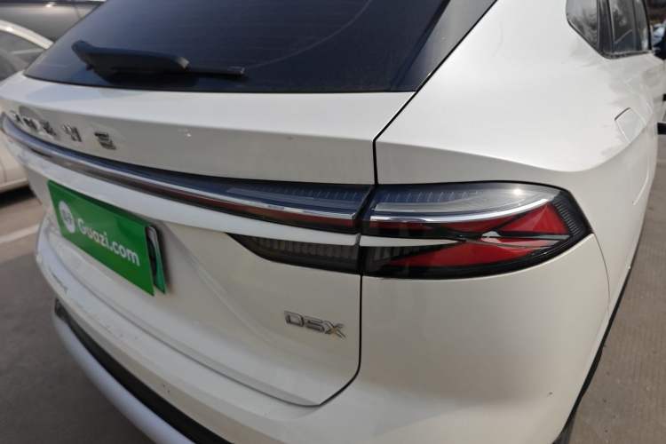 Used Roewe D5X DMH 2024 135 Tech Edition Right Rear Taillight