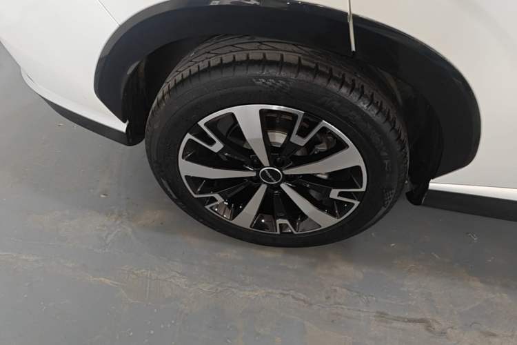 Used Roewe D5X DMH 2024 135 Tech Edition Right Rear Wheel Hub