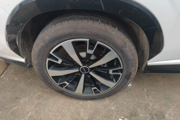 Used Roewe D5X DMH 2024 135 Tech Edition Right Rear Wheel Hub