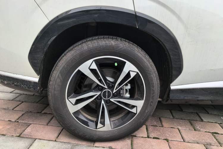 Used Roewe D5X DMH 2024 135 Luxury Edition Right Rear Wheel Hub