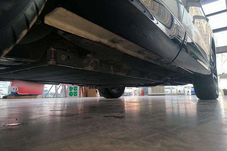 Used Roewe D5X DMH 2024 135 Tech Edition Right Side Sill