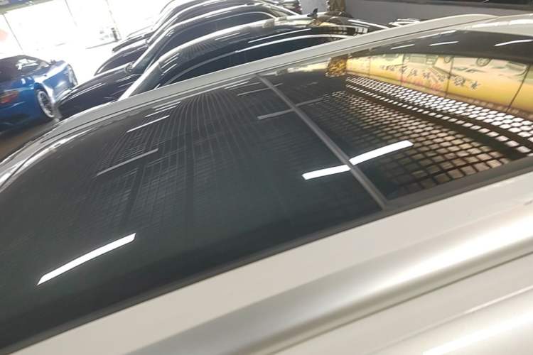 Used Roewe D5X DMH 2024 135 Flagship Edition Roof