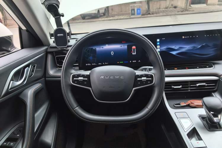 Used Roewe D5X DMH 2024 135 Luxury Edition Steering Wheel