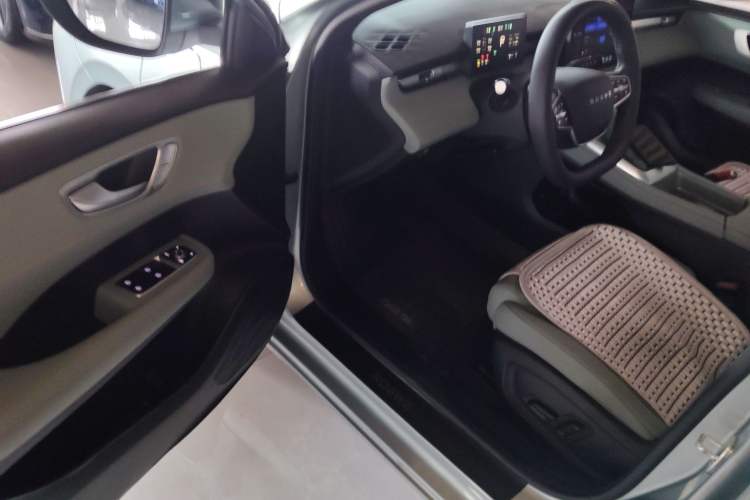 Used Roewe D6 2025 520km Smart Enjoyment Version Driver Seat