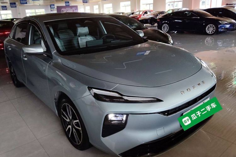 Used Roewe D6 2025 520km Smart Enjoyment Version Front Right 45 Deg