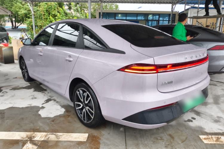 Used Roewe D6 2025 450km Deluxe Edition Left Side