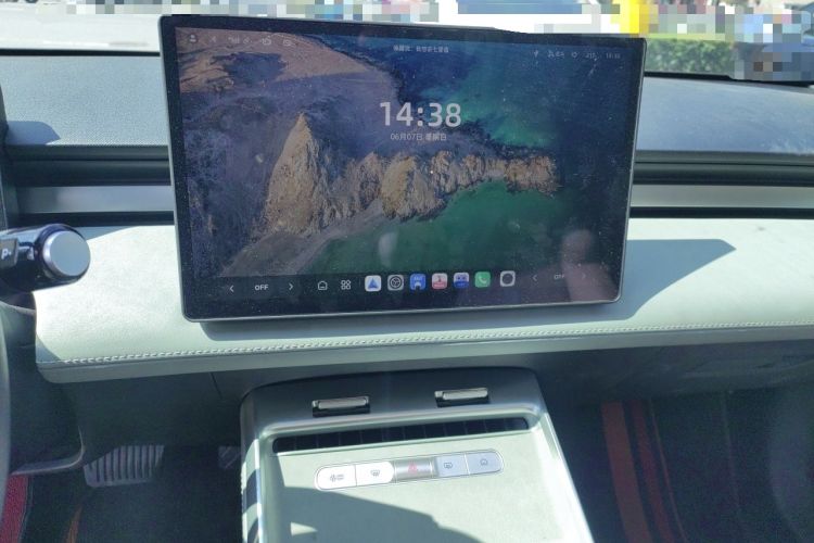 Used Roewe D6 2025 450km Deluxe Edition Audio And AC Panel